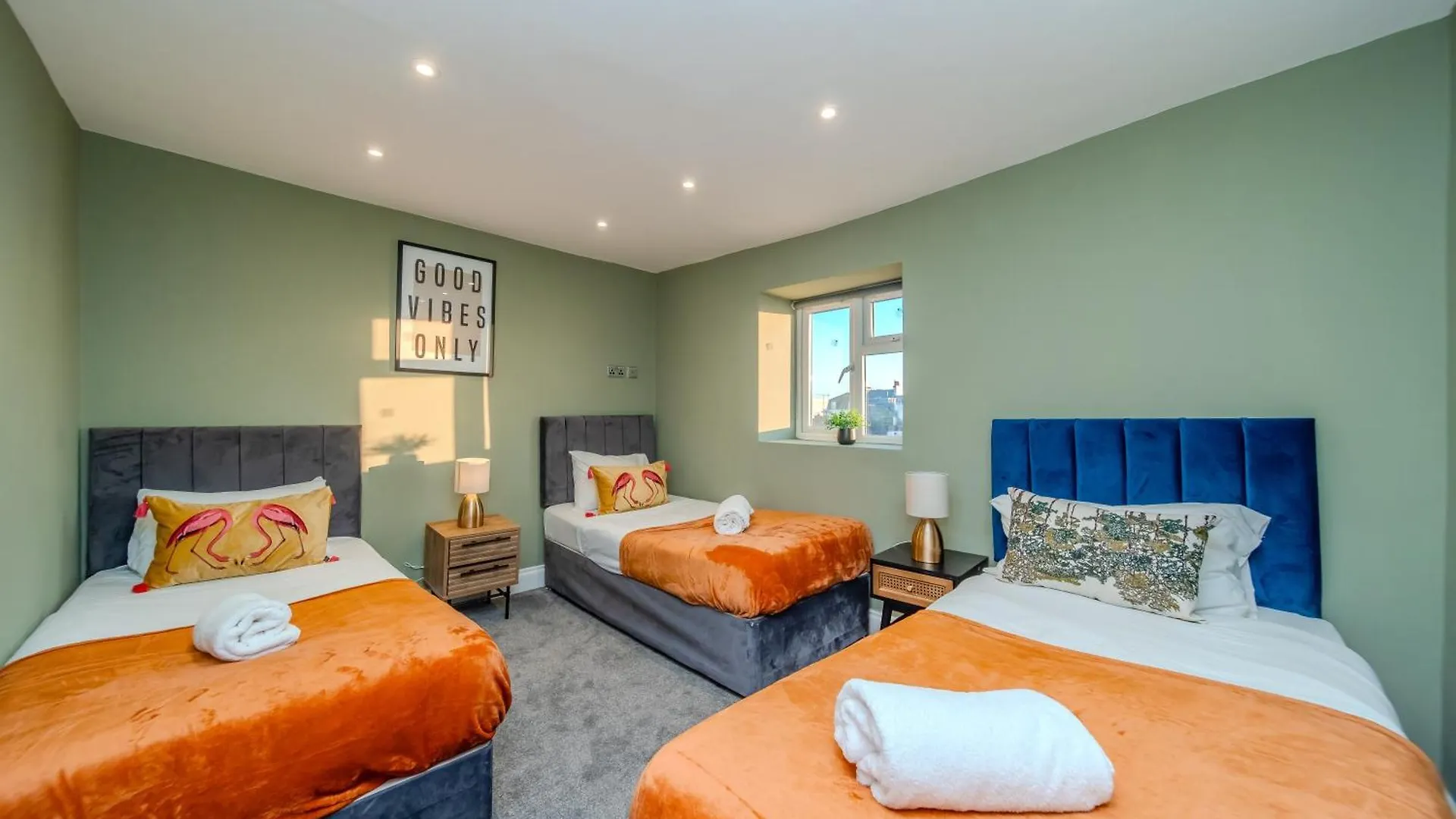 Appartamento 3 Bedroom 2 Bath I Next To Brighton Beach I Slp 10